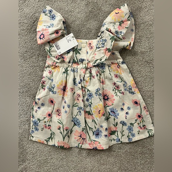H&M Flounce Dress - Cream/Floral. 12M. NWT - Picture 3 of 3